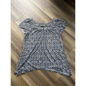 AB Studio Women's Size Large Black Print Short Sleeve Stretchy Blouse Shirt